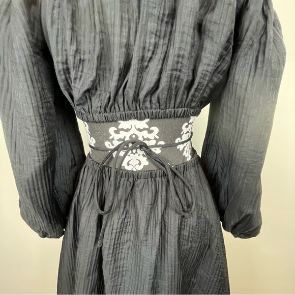 ASTR the Label Cassian Cutout Off The Shoulder Midi Dress Size Medium - Picture 7 of 13